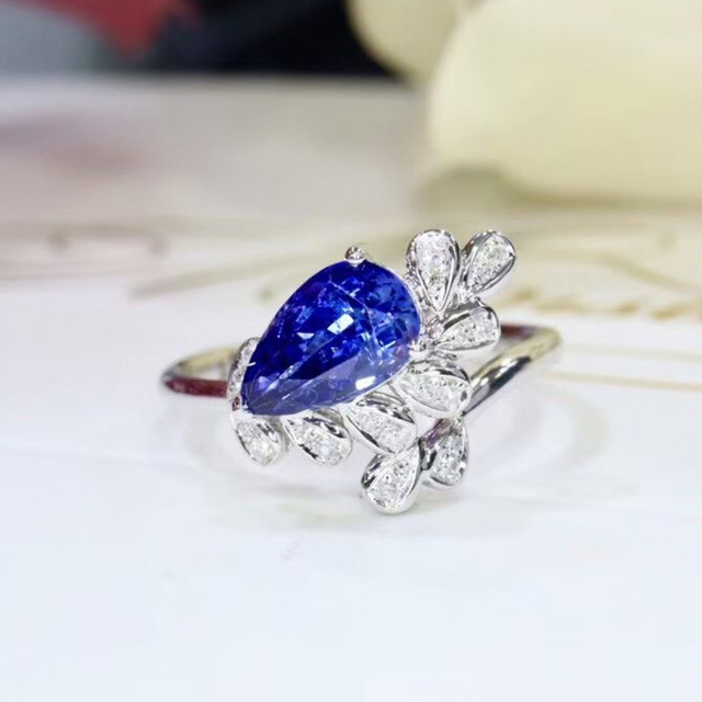 専門ショップ 天然 ロイヤルブルーサファイア ダイヤ リング1.51ct k18