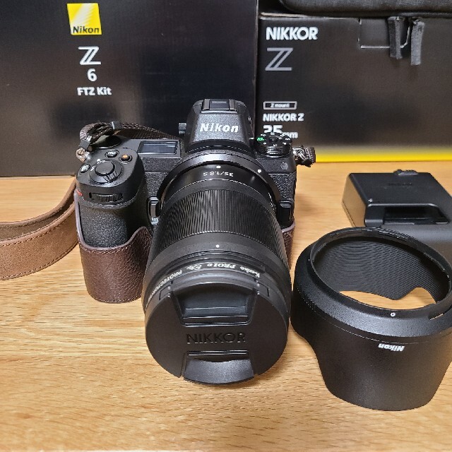 Nikon(ニコン)のNIKON Z6 & NIKKOR Z 35mm f/1.8S 他 スマホ/家電/カメラのカメラ(ミラーレス一眼)の商品写真