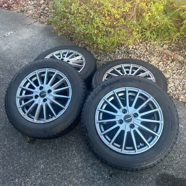 【送料込】スタッドレス&ホイール×4本　175/65R15　ブリヂストンVRX 1