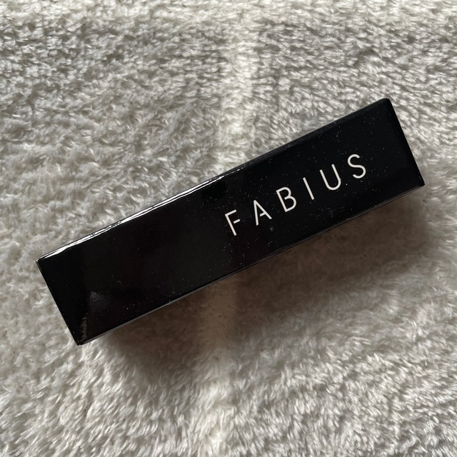 FABIUS(ファビウス)のファビウスコンシーラー　FABIUS 日本製 メイク コスメ/美容のベースメイク/化粧品(コンシーラー)の商品写真