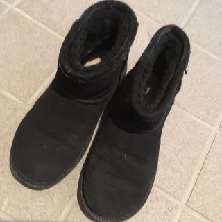 アグ(UGG)のミニ丈ムートンブーツ(ブーツ)