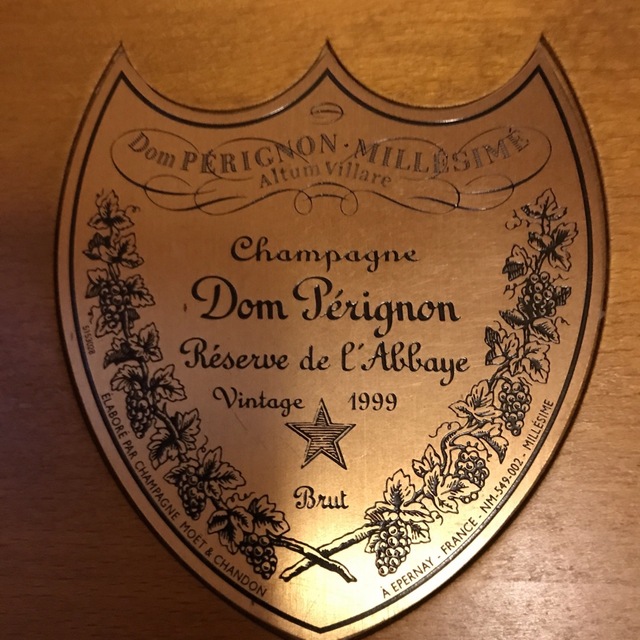 Dom Pérignon(ドンペリニヨン)の【人気NO,１❣️】ドンペリ・ゴールド／木製化粧箱×6箱セット【美品です❣️】 インテリア/住まい/日用品のインテリア小物(小物入れ)の商品写真