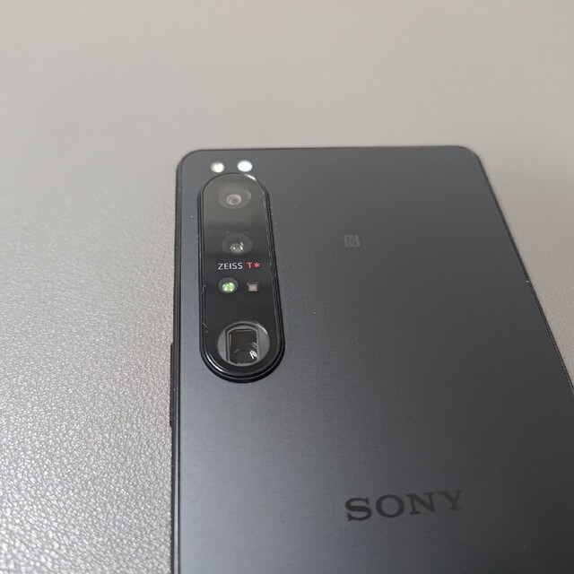 【ほぼ未使用】Xperia 1 IV（純正ケース、フィルム付き） 4