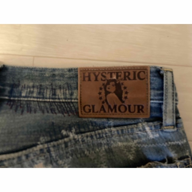 HYSTERIC GLAMOUR(ヒステリックグラマー)のヒステリックグラマー ダメージリペア加工デニム サイズ30インチ メンズのパンツ(デニム/ジーンズ)の商品写真