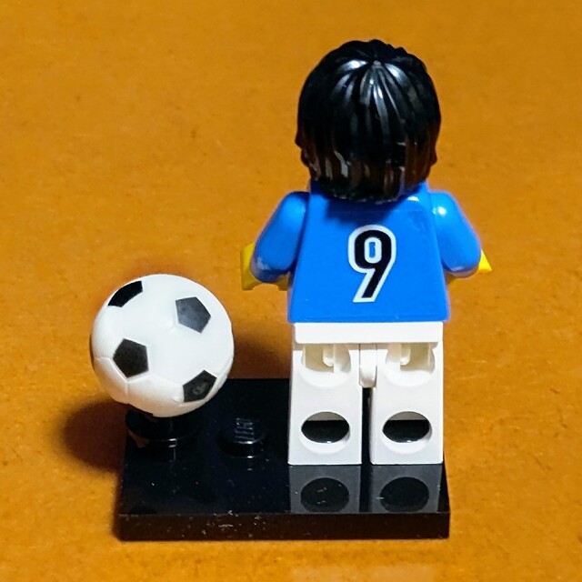 Lego(レゴ)のレゴ★サッカー 日本代表(サムライブルー）選手 背番号9 オリジナル 激レア エンタメ/ホビーのおもちゃ/ぬいぐるみ(その他)の商品写真