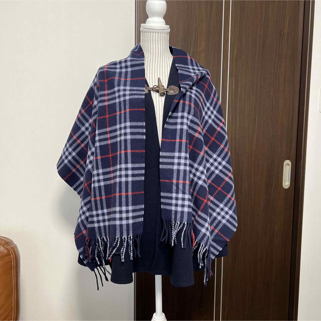 最初の BURBERRY ロンドンノバチェックショール付きポンチョ