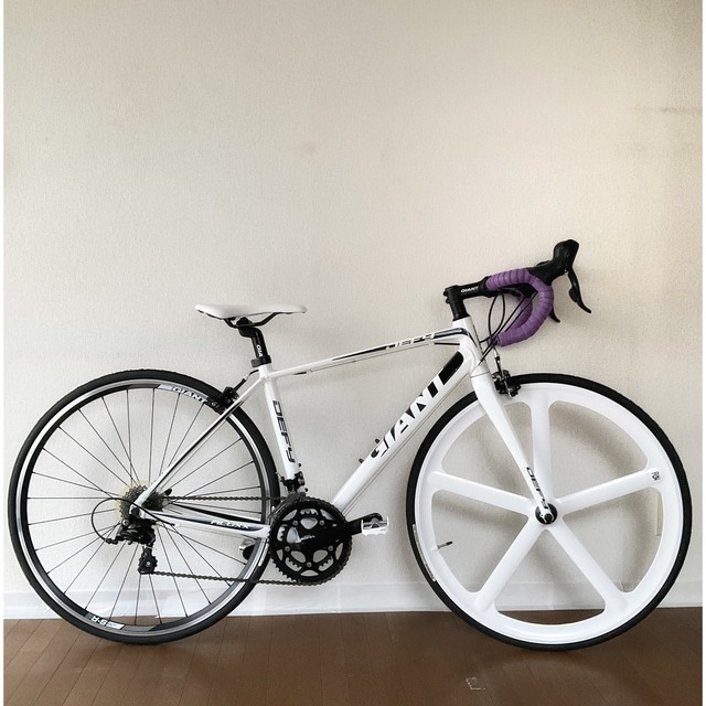 GIANT DEFY3 ロードバイク☆引取り限定☆ - nayaabhaandi.com