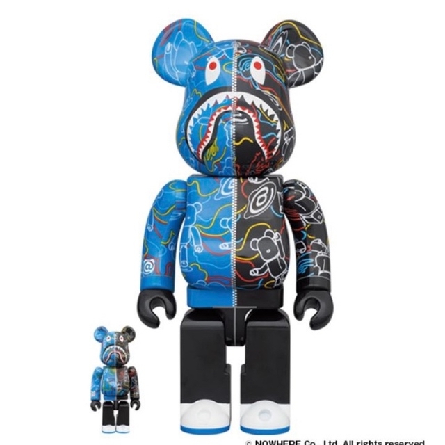 エンタメ/ホビーBAPE BE@RBRICK LINE CAMO SHARK 100% 400%