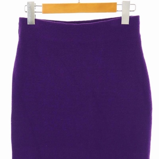 Noble(ノーブル)のノーブル 21AW リブニットタイトスカート ロング マキシ イージー F 紫 レディースのスカート(ロングスカート)の商品写真