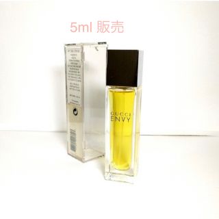 GUCCI(香水(男性用) ・ グリーン・カーキ/緑色系)のフリマ GUCCI(香水(男性用) ・ グリーン・カーキ/緑色系)のフリマ