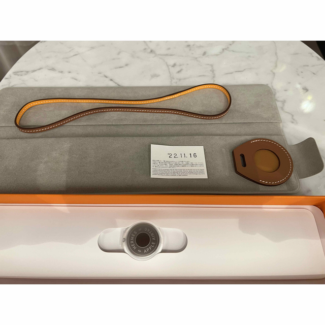 Hermes(エルメス)の©︎様専用【新品未使用】Apple AirTag Hermès バッグアクセサリ ハンドメイドのファッション小物(バッグチャーム)の商品写真