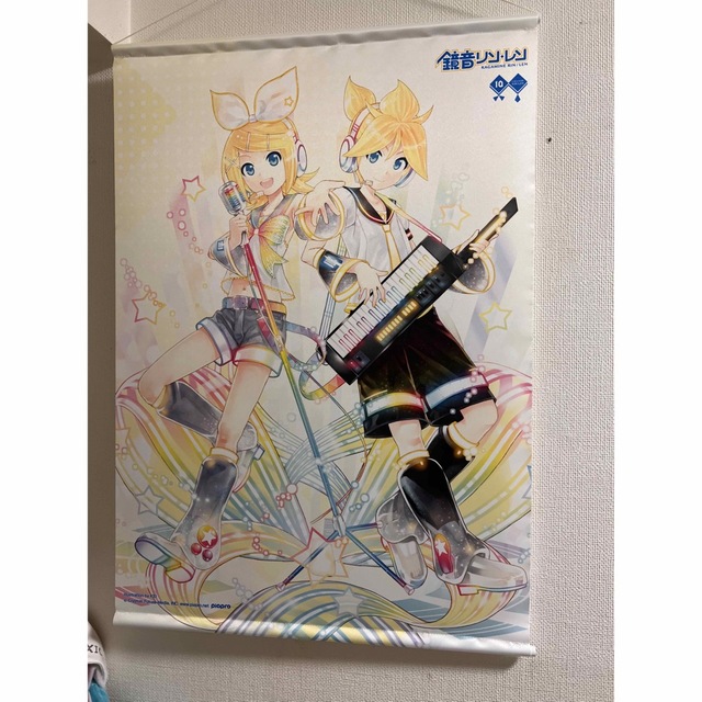 【初音ミク】鏡音レン・リン 10th aniversary タペストリー エンタメ/ホビーのアニメグッズ(その他)の商品写真