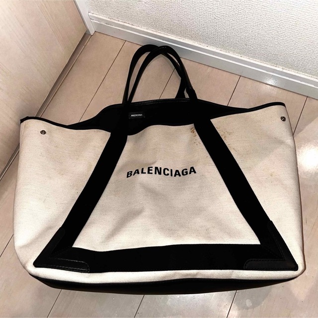 バッグBALENCIAGA バレンシアガ　カバス　トートバッグ　M