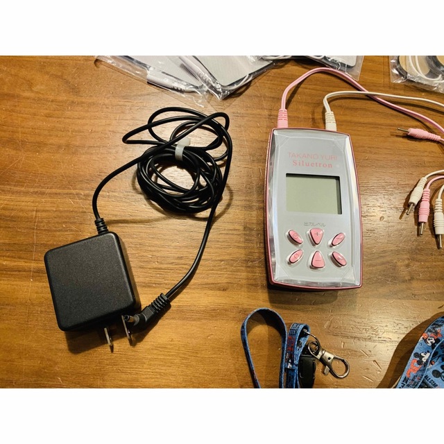 【ハナさん専用】たかの友梨 Siluetron シルエトロン EMS たかの友梨 Siluetron シルエトロン EMS美容機器 ホームケア美容