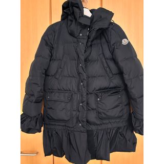 MONCLER フリルコート　大幅値下げ中！