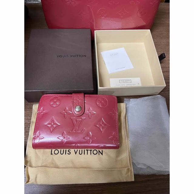 （財布箱あり）LOUIS VUITTON ルイヴィトン 財布 バッグ ピンク 1