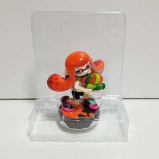 ニンテンドウ(任天堂)のSplatoon　amiibo　ガール　オレンジ　タコガール　セット(その他)