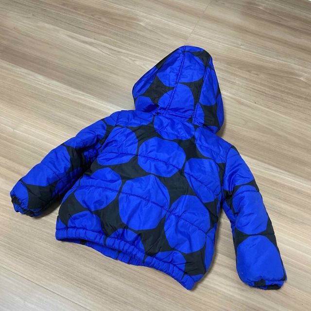 marimekko(マリメッコ)のマリメッコ　marimekko  アウターダウン キッズ/ベビー/マタニティのキッズ服男の子用(90cm~)(ジャケット/上着)の商品写真