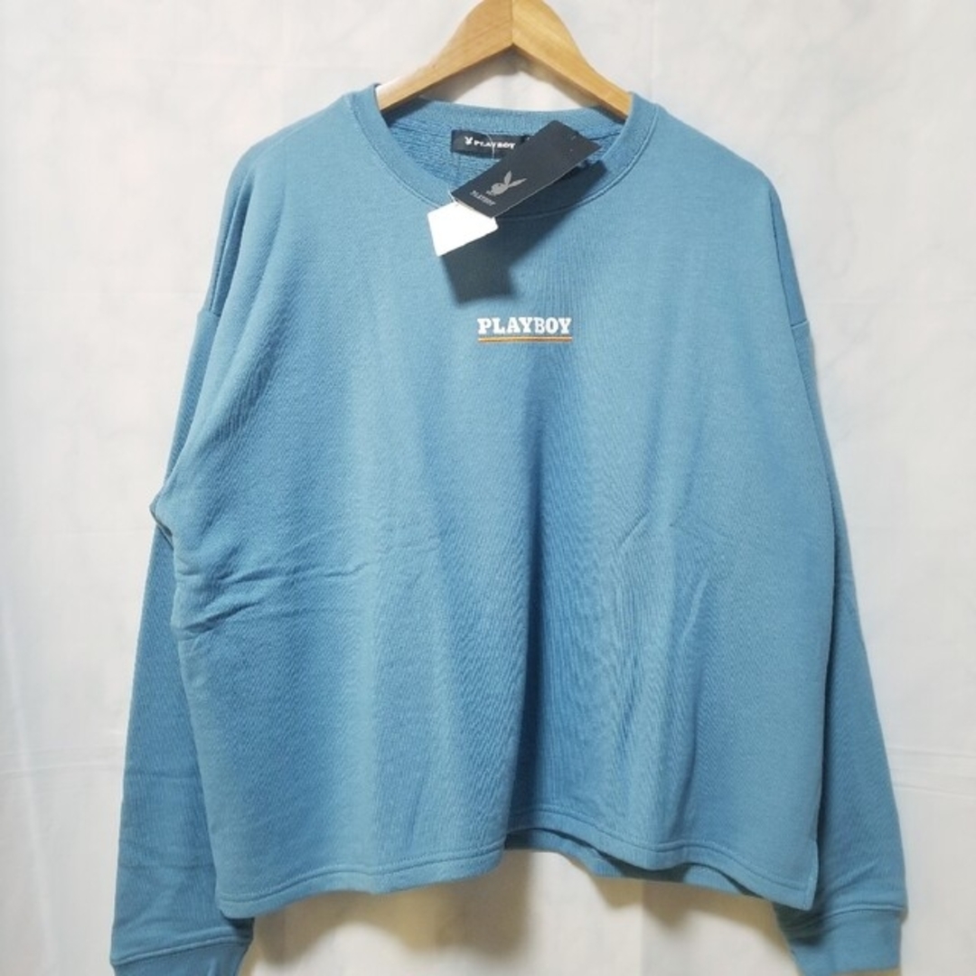 PLAYBOY(プレイボーイ)の新品　PLAYBOY　プレイボーイ　スウェット　レディース　濃い水色　Lサイズ レディースのトップス(トレーナー/スウェット)の商品写真