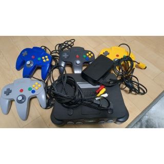 ニンテンドウ64(NINTENDO 64)の任天堂 ニンテンドー64 ソフトセット(家庭用ゲーム機本体)