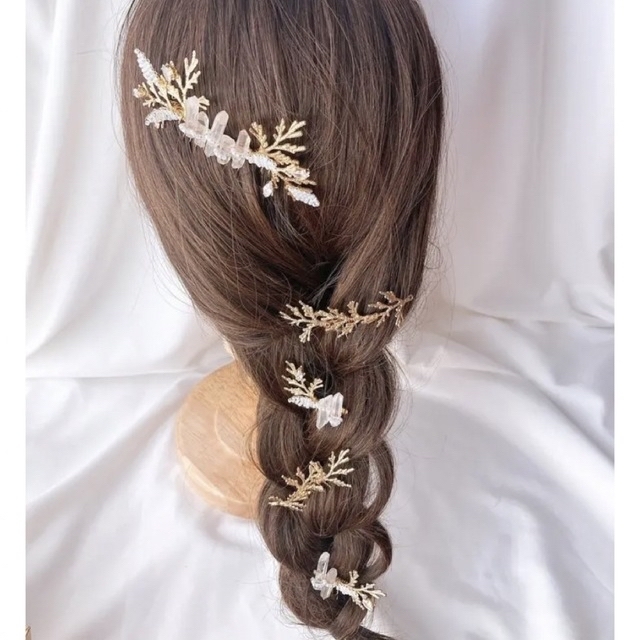 水晶 ヘッドドレス ヘアコーム ウェディングの通販 by ぶー、|ラクマ