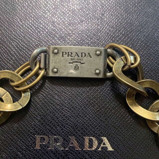 PRADA(プラダ)の最安セール中！未使用　プラダ　ビジュー　カラーストーン　ネックレス レディースのアクセサリー(ネックレス)の商品写真