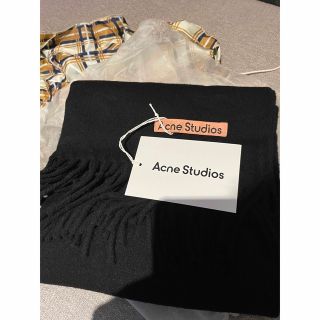 アクネストゥディオズ(Acne Studios)のAcne Studios アクネストゥディオス　マフラー(マフラー/ショール)