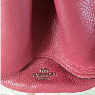 COACH - 【最終売切価格❗】コーチショルダーバック ストロベリー