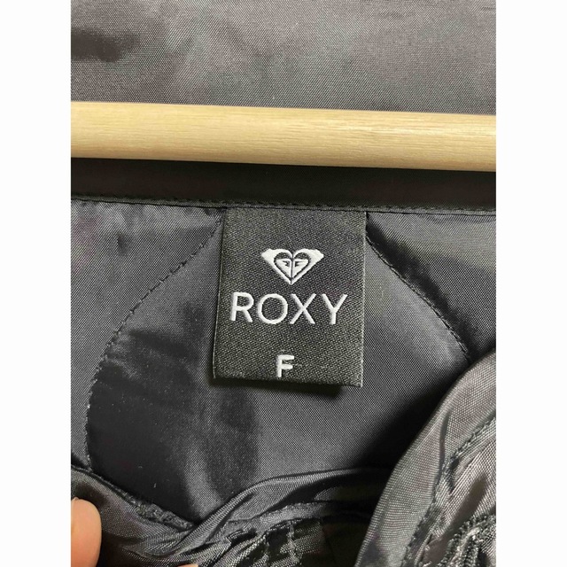 Roxy(ロキシー)のロキシー　キルティング　アウター レディースのジャケット/アウター(ノーカラージャケット)の商品写真