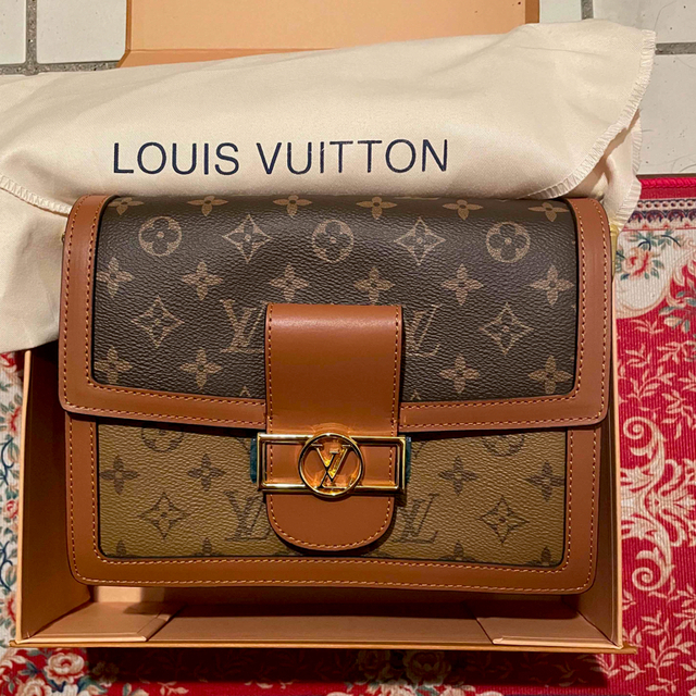 【★超目玉】 LOUIS VUITTON - 【新品・未使用】ルイヴィトン ドーフィーヌM44391 ショルダーバッグ 【★超目玉】 LOUIS VUITTON - 【新品・未使用】ルイヴィトン ドーフィーヌM44391 ショルダーバッグ