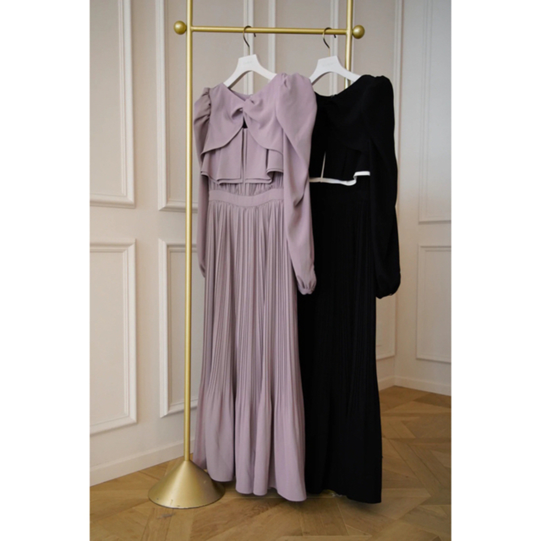 Her lip to - herlipto La Rochelle Pleated Dress Blackの通販 by Her lip to - herlipto La Rochelle Pleated Dress Blackの通販 by
