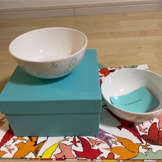 ティファニー(Tiffany & Co.)の新品・未使用 クリスマス限定ショッパー 付き ティファニー  ボウルセット(食器)