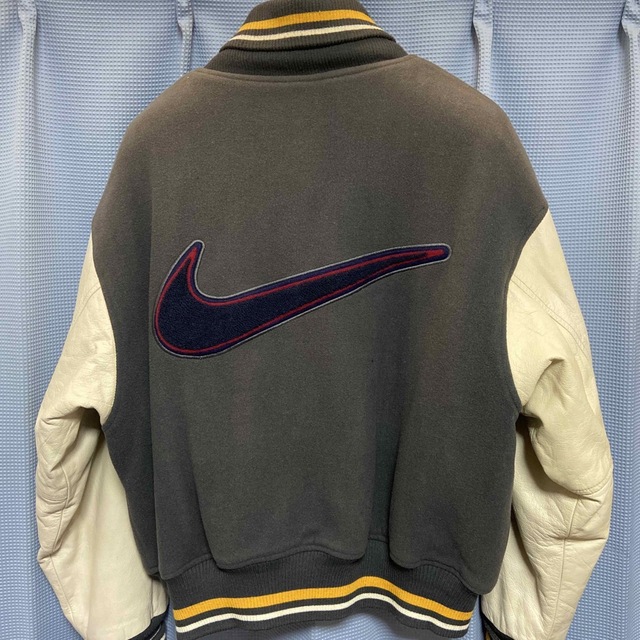 NIKE(ナイキ)のnike 90s スタジャン M メンズのジャケット/アウター(スタジャン)の商品写真