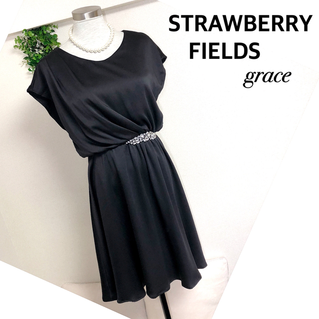 新品タグ付き　STRAWBERRY-FIELDS  黒　ワンピース