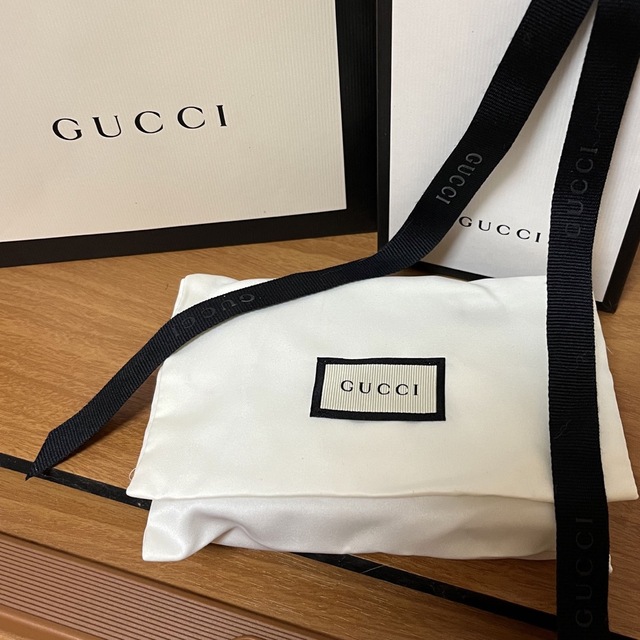 Gucci(グッチ)のGUCCI ウォレット二つ折り レディースのファッション小物(財布)の商品写真