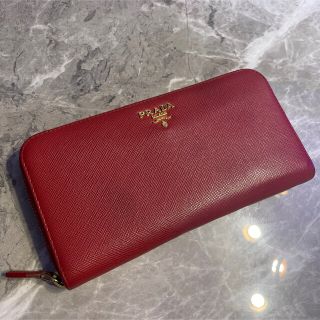 プラダ(PRADA)のプラダ　長財布　サフィアーノ　レッド　赤(財布)