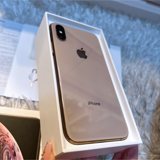 iPhone - iPhone Xs 256GB ゴールド 美品の通販 by shop michi｜アイ