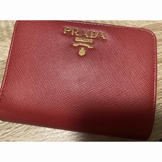 プラダ(PRADA)の【最終値下げ】PRADA サフィアーノレザー メタルロゴ (財布)
