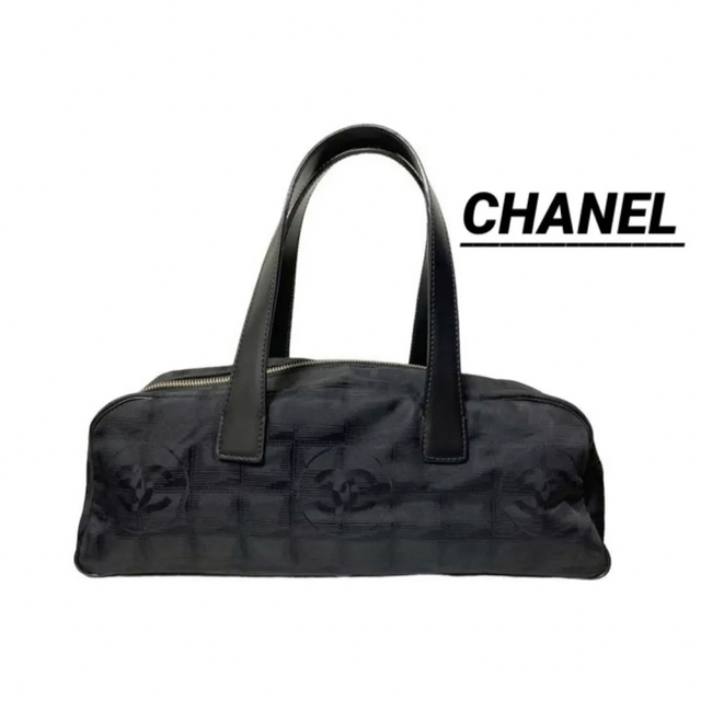 CHANEL ニュートラベルライン　ミニボストン