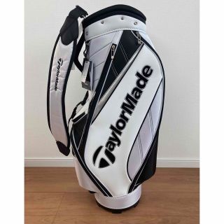 テーラーメイド(TaylorMade)の新品 テーラーメイド トゥルーライト キャディバック 9型 白黒 軽量モデル(バッグ)