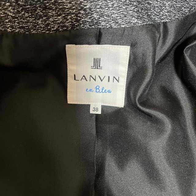 LANVIN en Bleu(ランバンオンブルー)のランバンオンブルー　ダウンコート　ファー付 レディースのジャケット/アウター(ダウンコート)の商品写真