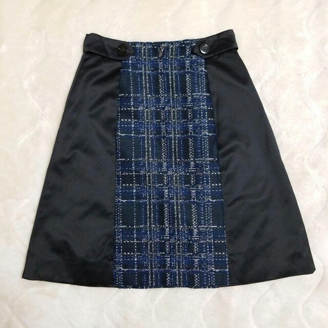 FOXEY NEW YORK(フォクシーニューヨーク)のFOXEY NEW YORK フォクシーニューヨーク  ツイード スカート 美品 レディースのスカート(ひざ丈スカート)の商品写真