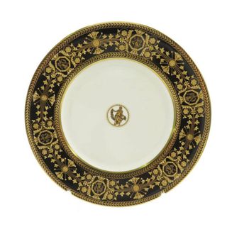 ウェッジウッド(WEDGWOOD)の美品 WEDGWOOD ウェッジウッド アストバリーブラック ラウンドプレート 1枚 20cm 中皿 金彩 22K ゴールド 最高級 SY5037H (食器)