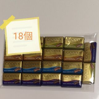 ゴディバ(GODIVA)のGODIVA ゴディバ　ナポリタン　 チョコレート 　18個　4(菓子/デザート)