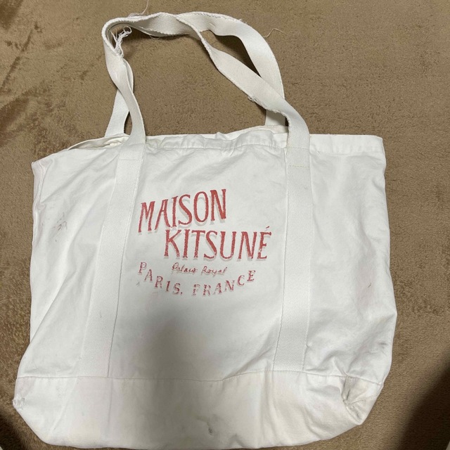 MAISON KITSUNE'(メゾンキツネ)のMAISON KITSUNE トートバッグ レディースのバッグ(トートバッグ)の商品写真