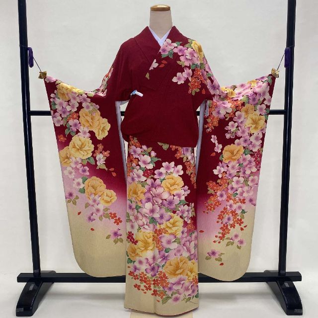 直販販売済み 大振袖 正絹 金彩刺繍 絞り 桜 身丈171.5cm 成人式 着物
