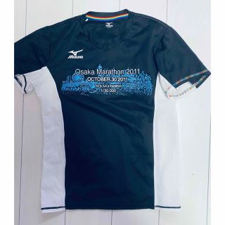 ミズノ(MIZUNO)の【ミズノ】大阪マラソン２０１１　半袖　Ｔシャツ　トップス　黒　ユニセックス　Ｍ(Tシャツ/カットソー(半袖/袖なし))