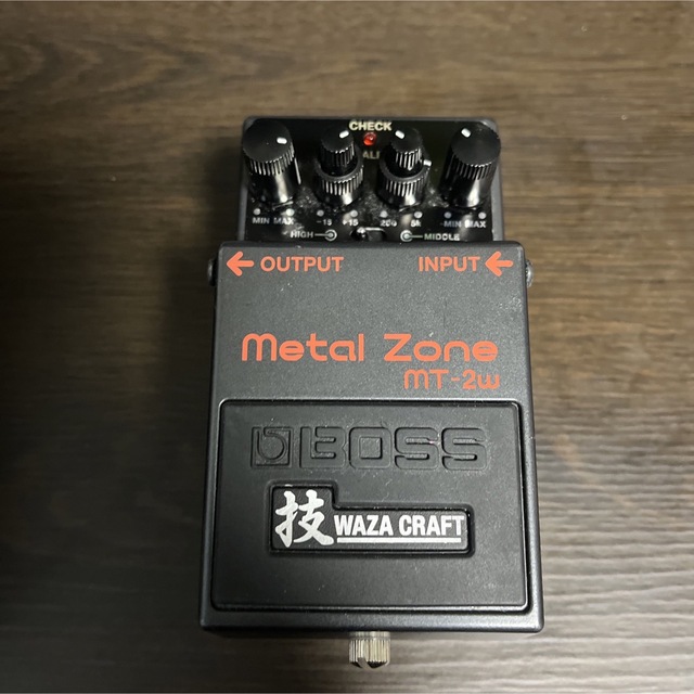 BOSS MT-2W メタルゾーン