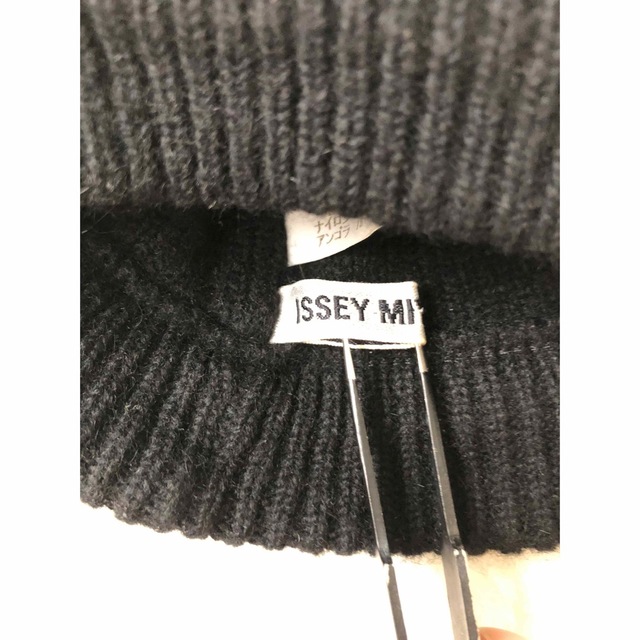 ISSEY MIYAKE MEN(イッセイミヤケメン)のイッセイミヤケ  　ニット帽　ビーニー メンズの帽子(ニット帽/ビーニー)の商品写真