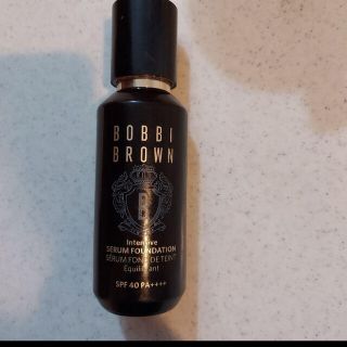 ボビイブラウン(BOBBI BROWN)のボビイ ブラウン インテンシブ スキン セラム ファンデーション SPF40(ファンデーション)